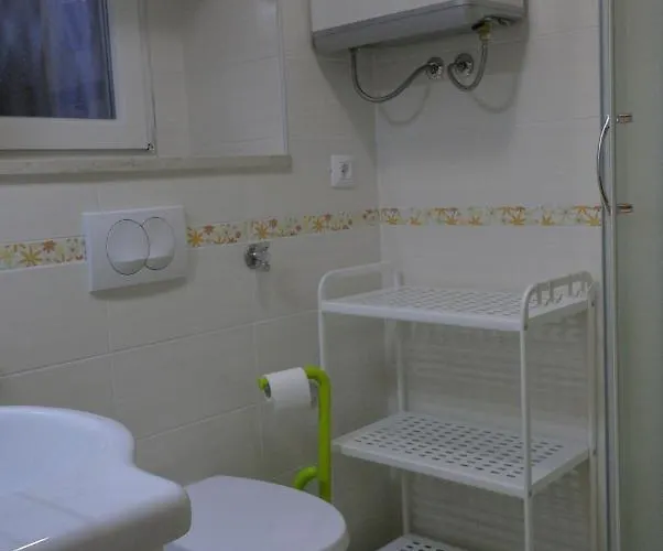 Lägenhet By The Sea - 15171 Cres